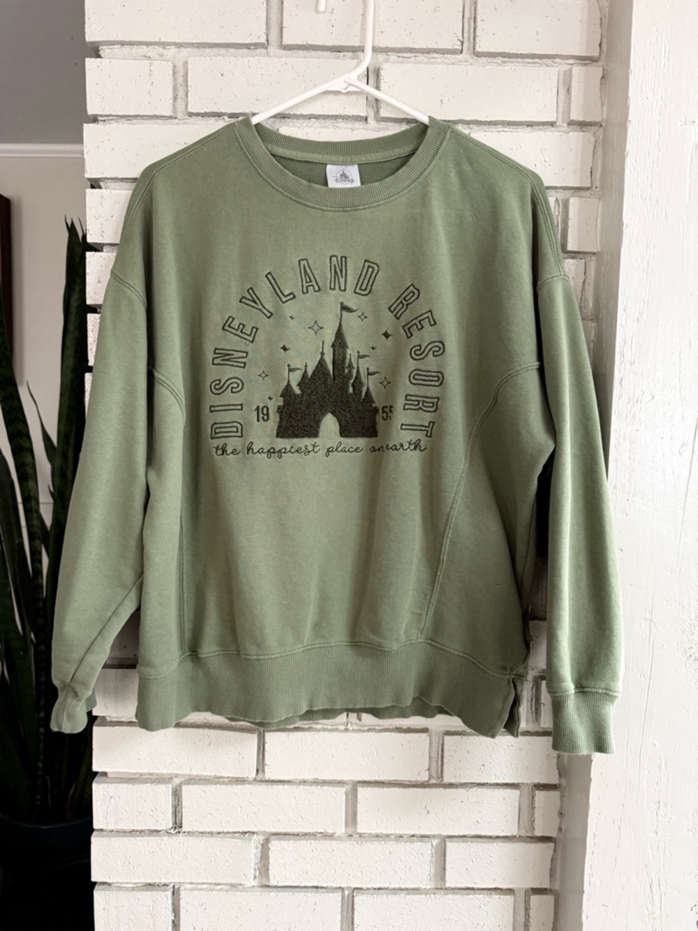 Disneyland Resort Crewneck Sweatshirt Castle Graphic Happiest Place on Earth